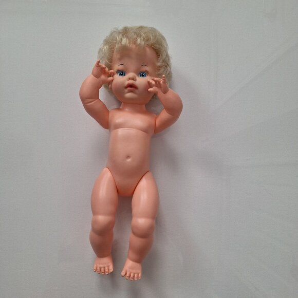 Vintage Reliable Baby Doll Made in Canada - Picture 6 of 7